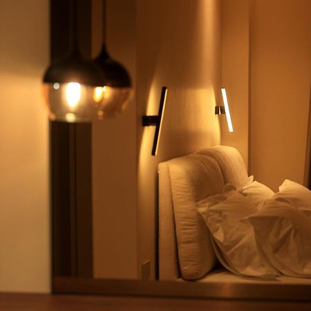 Deha Rooms & Apartments Tirana Esterno foto