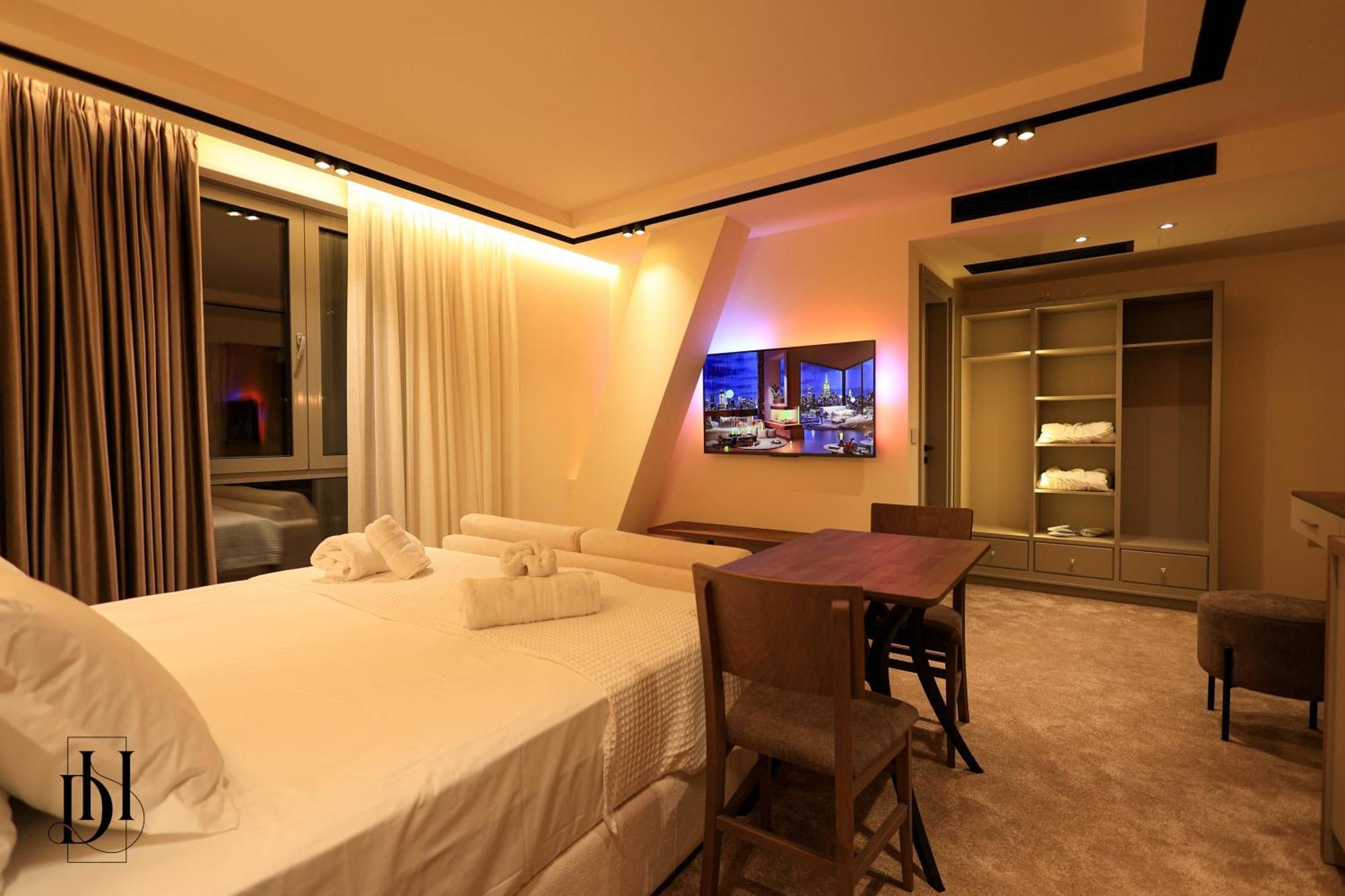 Deha Rooms & Apartments Tirana Esterno foto