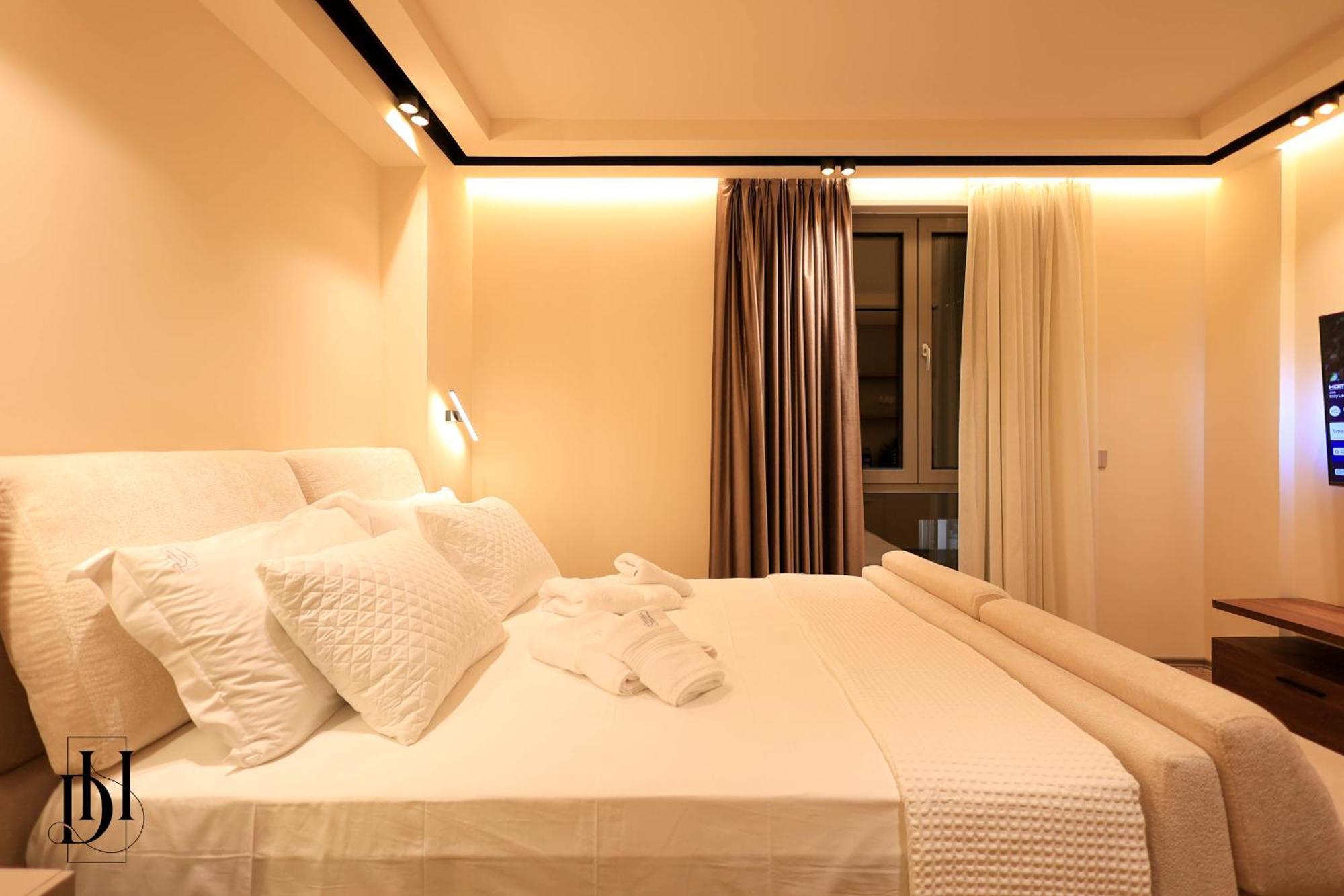 Deha Rooms & Apartments Tirana Esterno foto