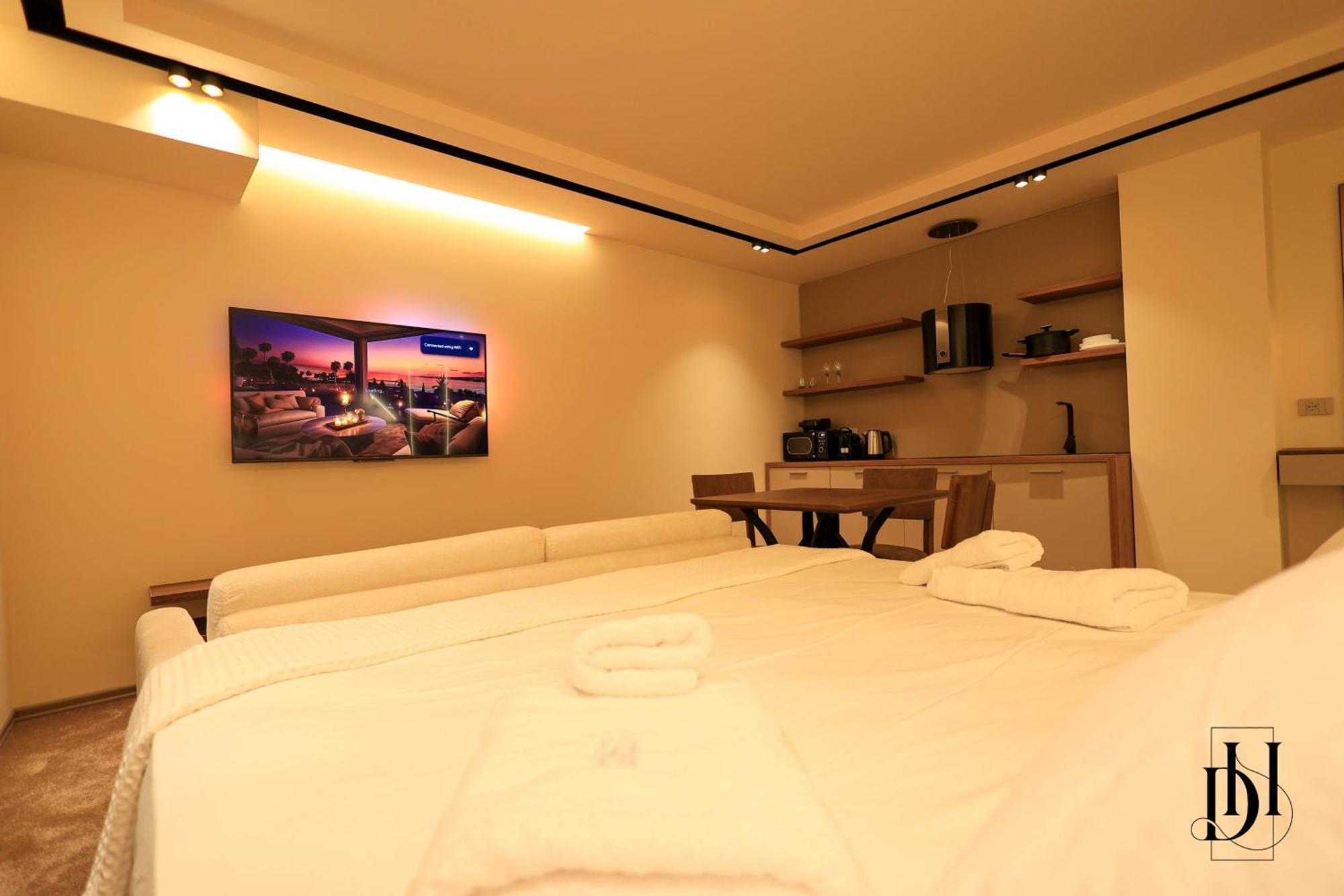 Deha Rooms & Apartments Tirana Esterno foto
