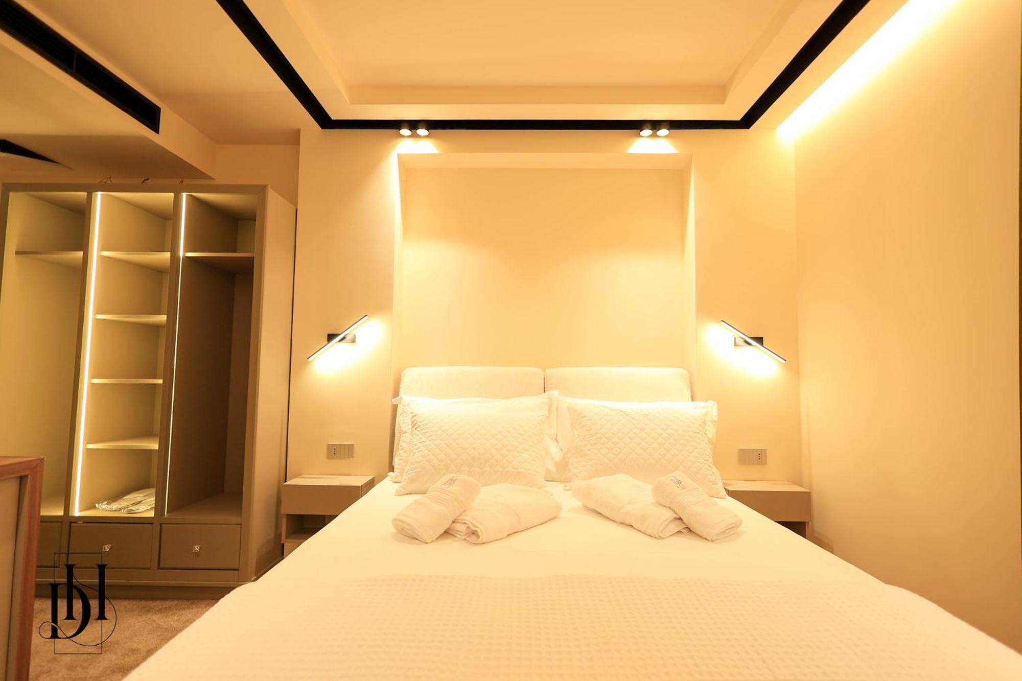 Deha Rooms & Apartments Tirana Esterno foto